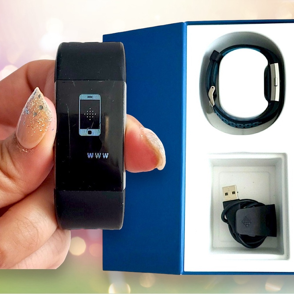 Fitbit Charge 2 With 3 Interchangeable Bands - image 2